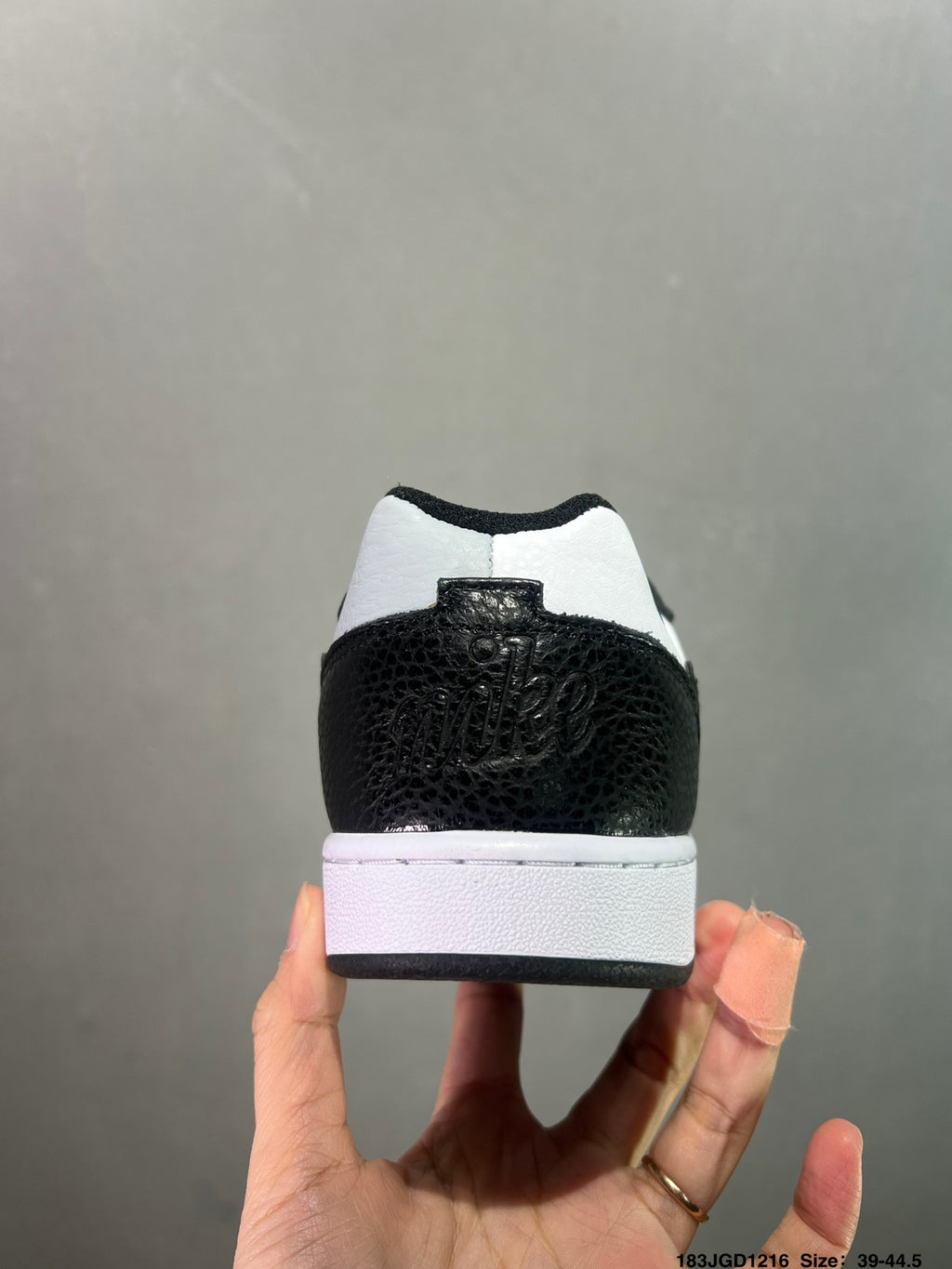 Z4Z35A7 Popular shoes (No box)