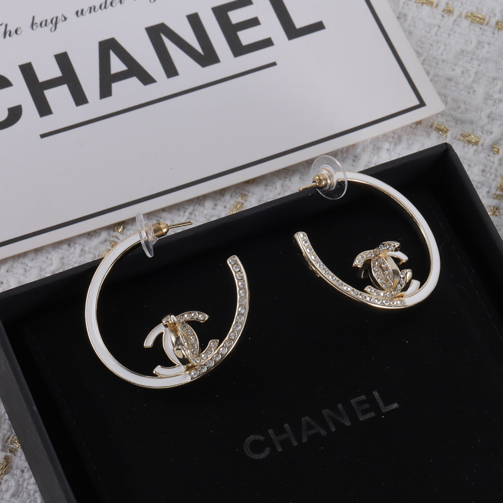X1Z54C371E Popular Earrings