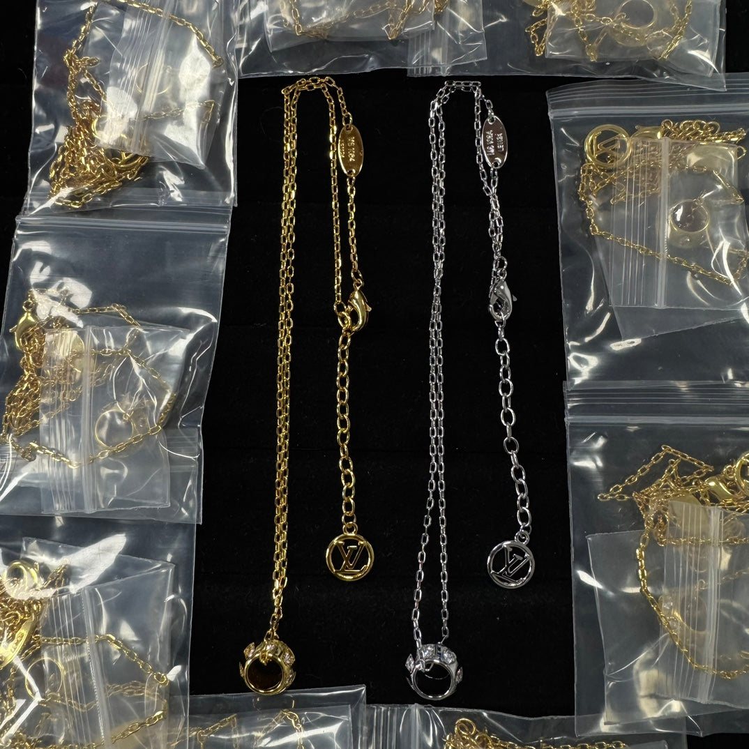X1Q85E123X Popular Necklace