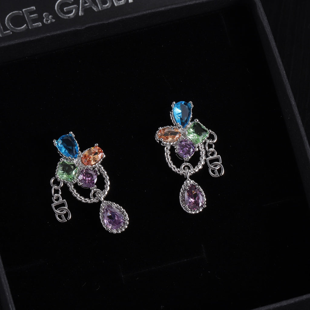 X1Z95A61E Popular Earrings