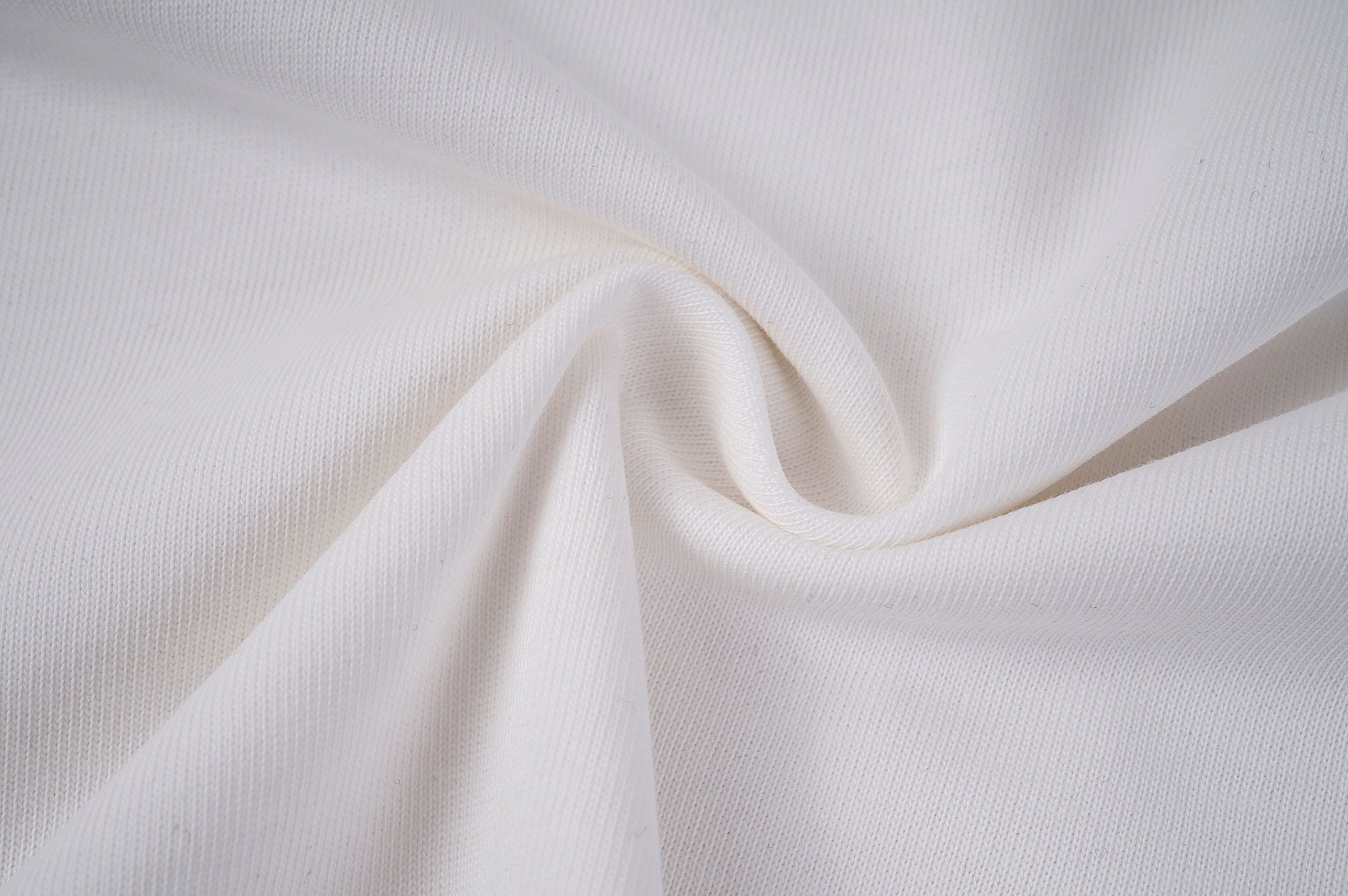 U1W25R27  Popular T-shirts
