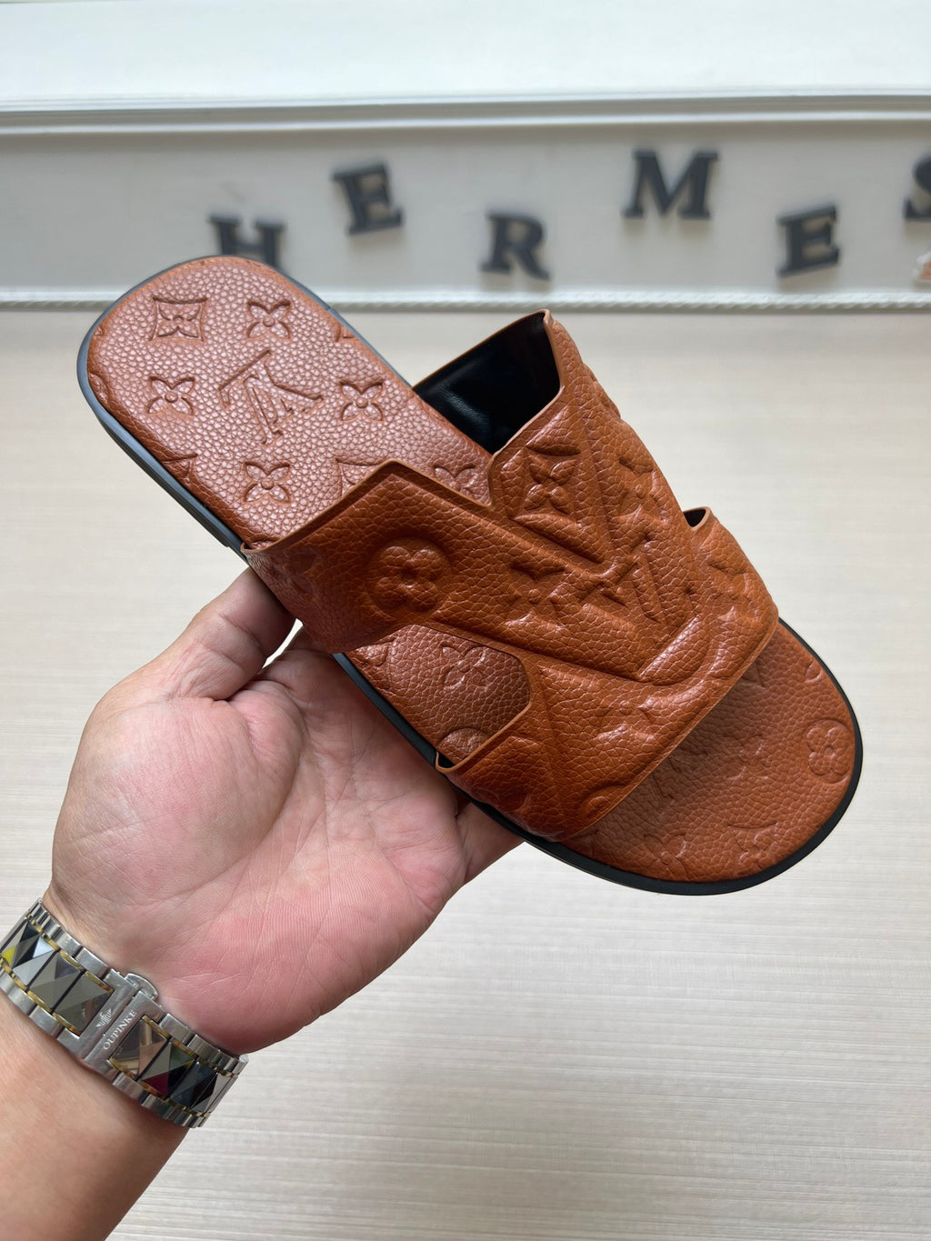Z5ZE34 Popular slippers