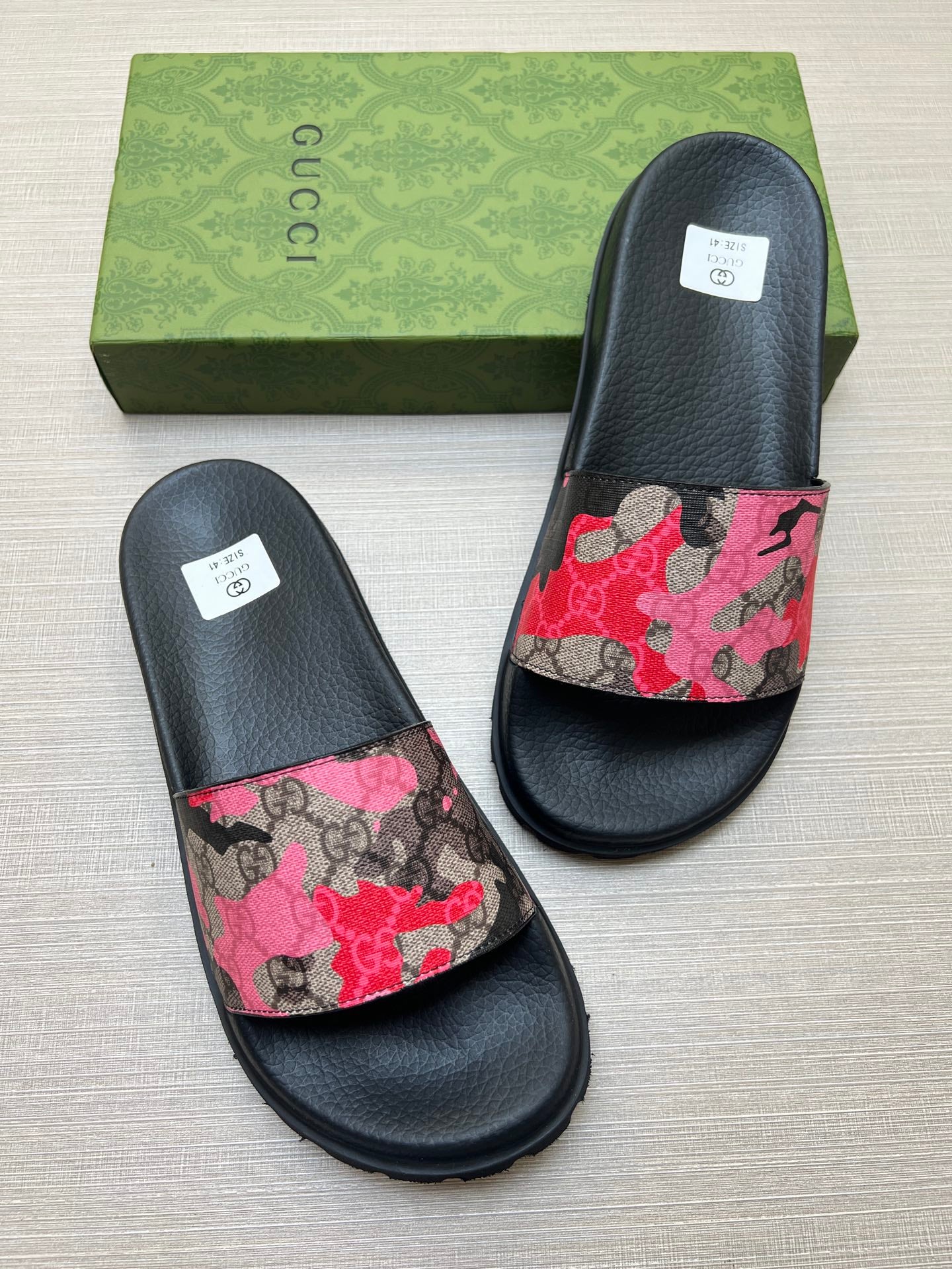Z5X76B4 Popular slippers