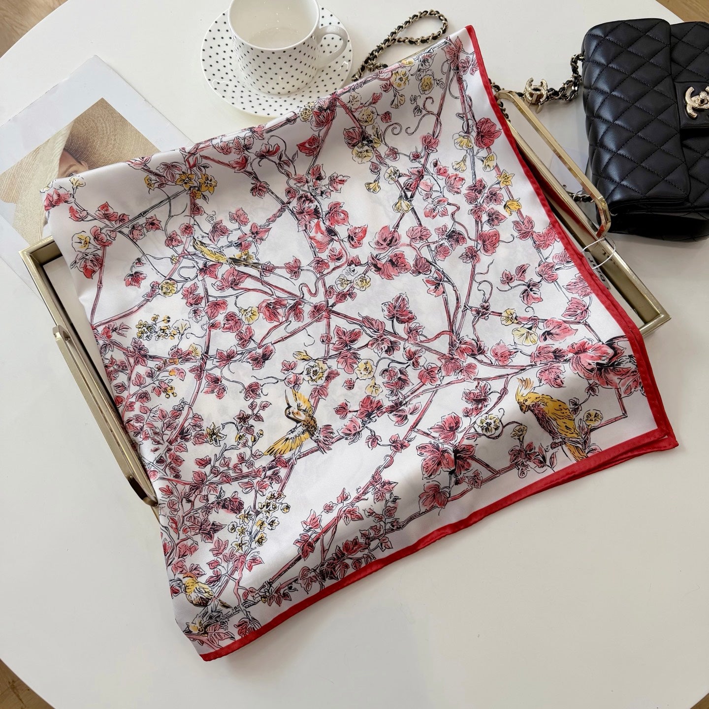 W1N36D19 Popular Silk Scarve