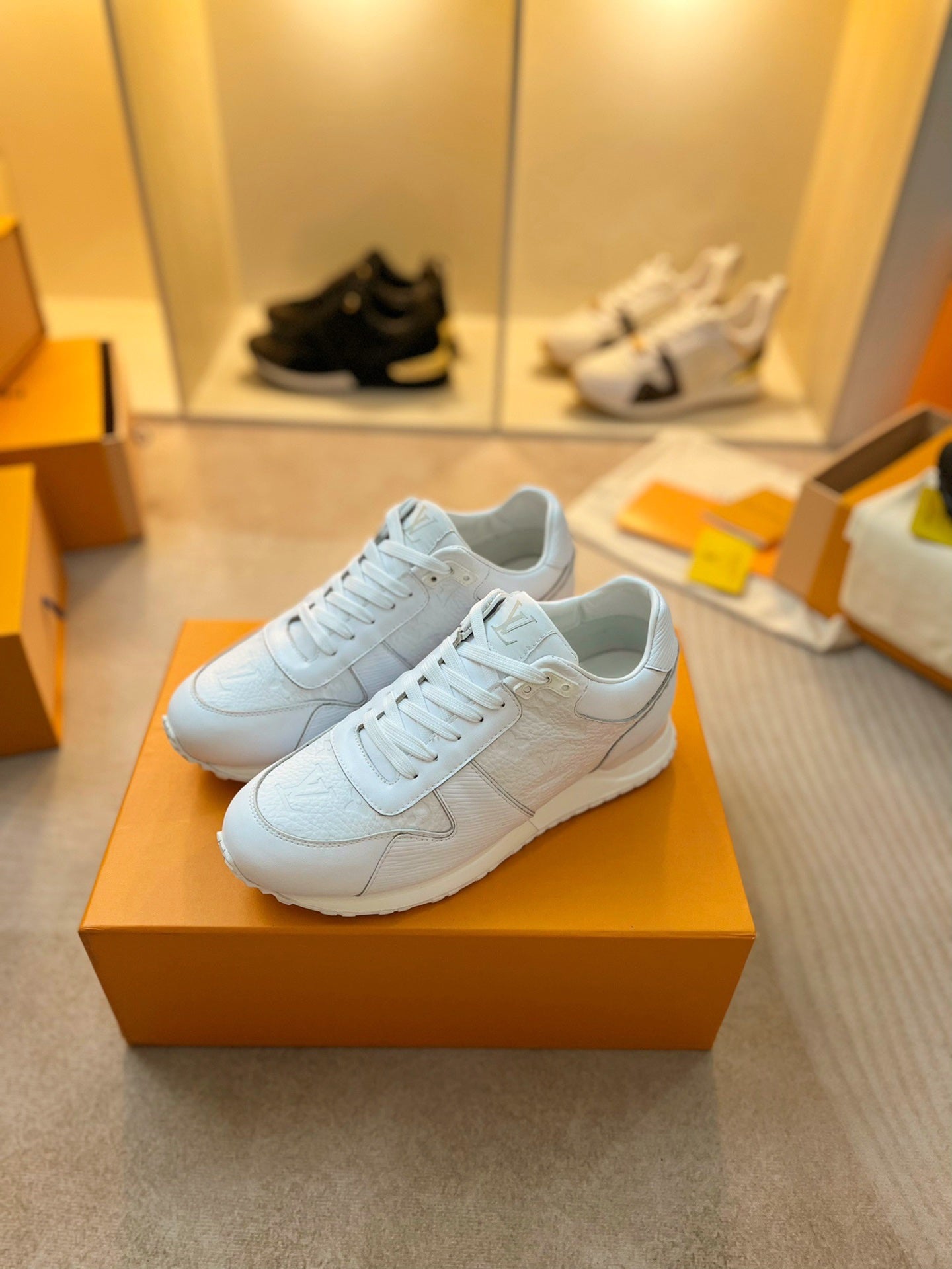 Z2Q95E101 Popular high-quality  shoes