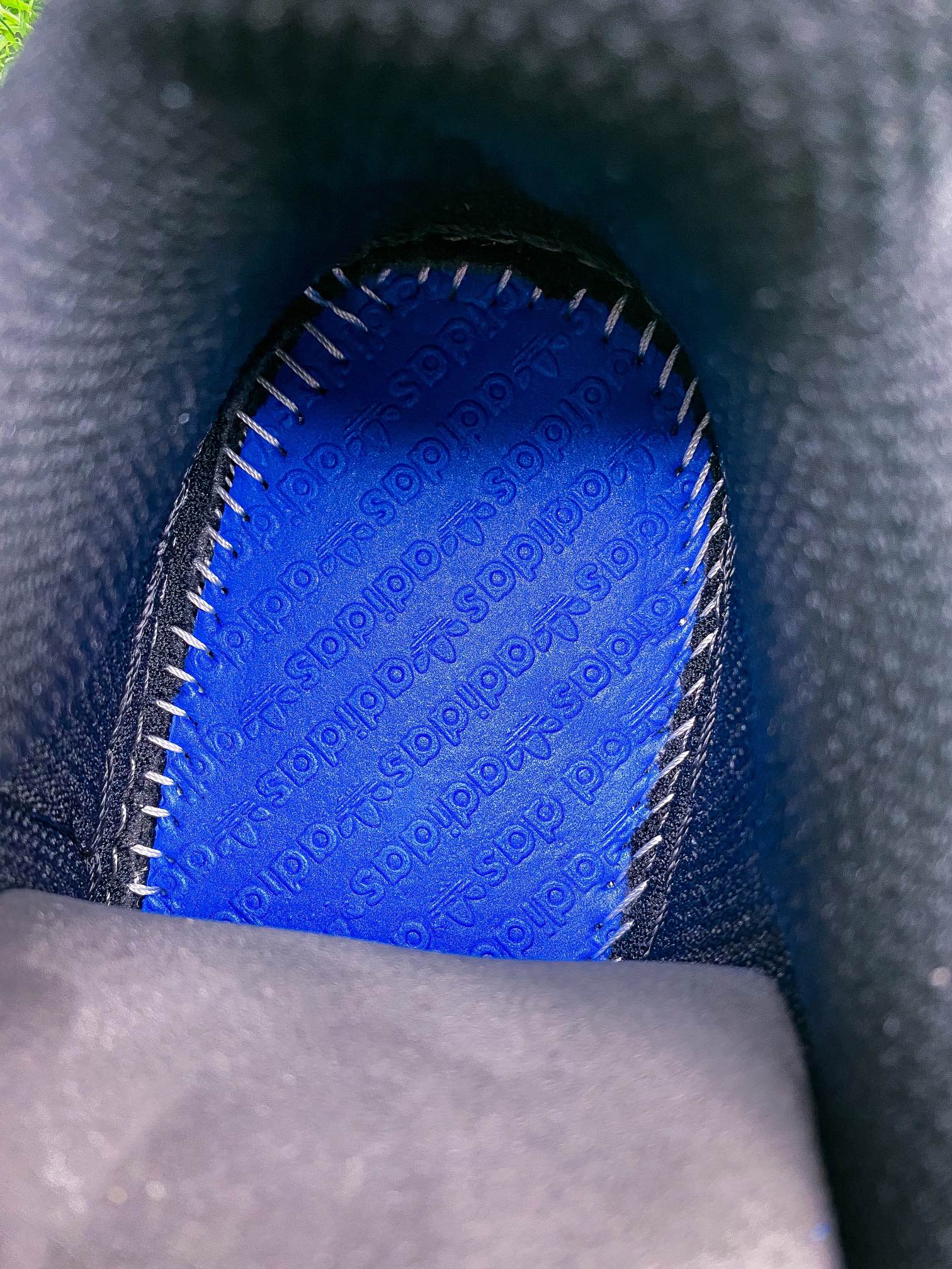 Z4Z35A72 Popular shoes (No box)
