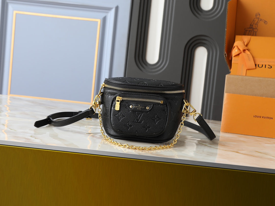 B1P46E71 Popular leather bag