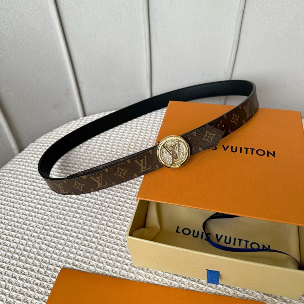 P1Q64E71 Popular  High quality belt With full package
