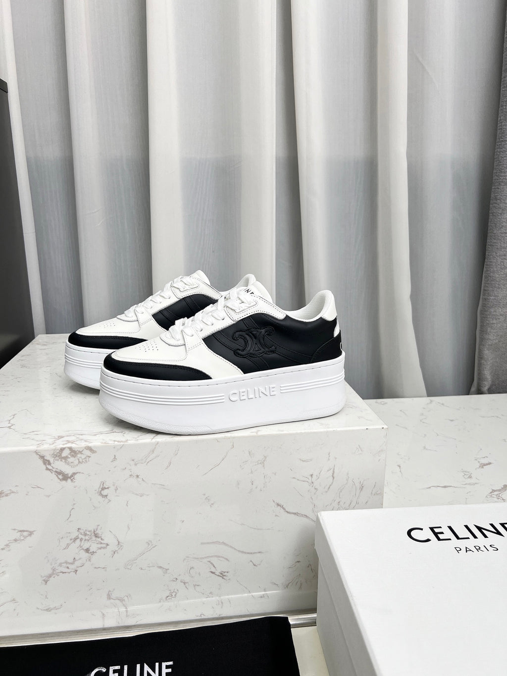 Z2Q105N272 Popular high-quality Shoes