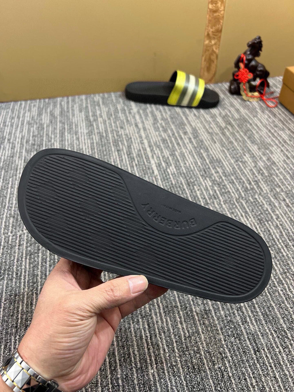 Z5Z35R258 Popular Slippers