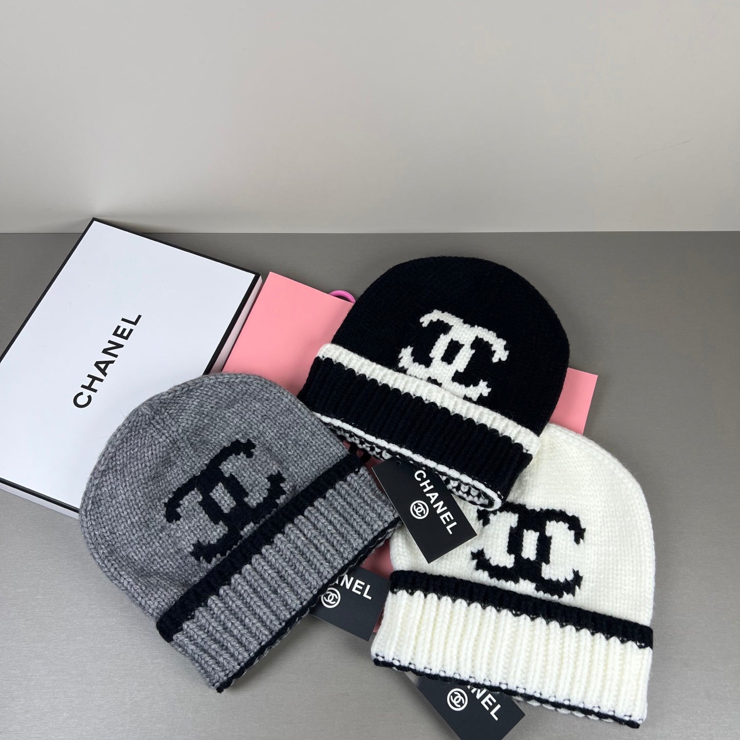 M1R86C3 Popular hats