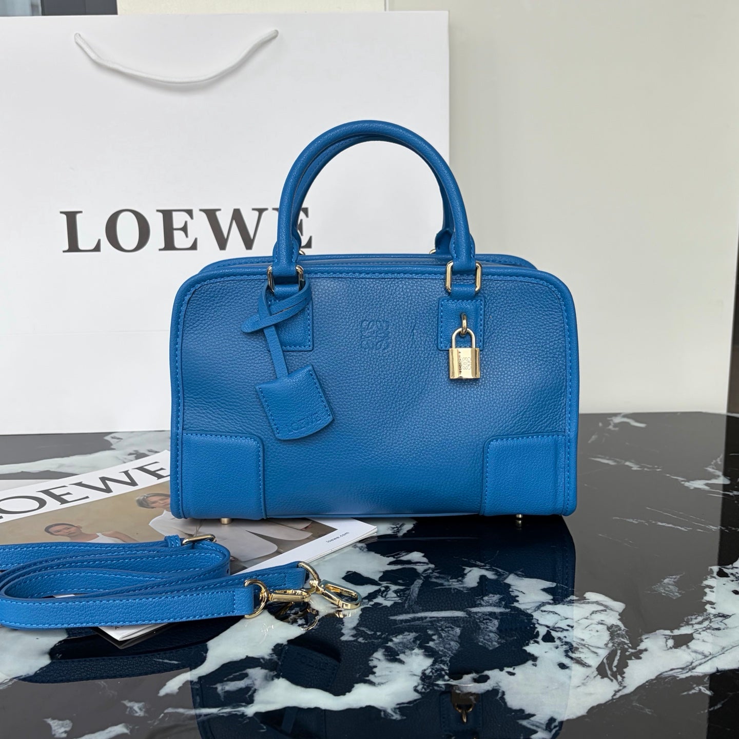 B1R66A12 Popular leather bag