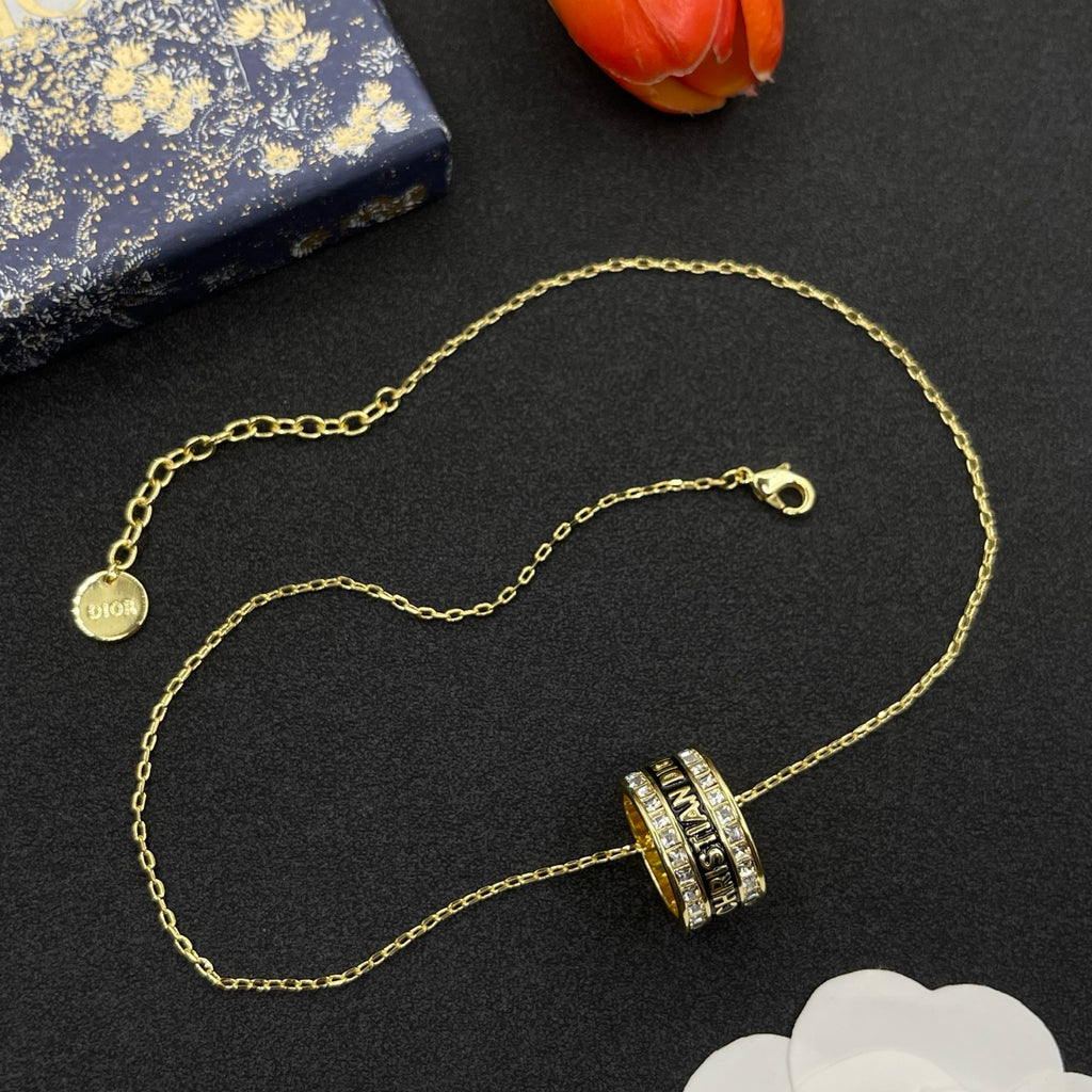 X1Q85D61X Popular Necklace
