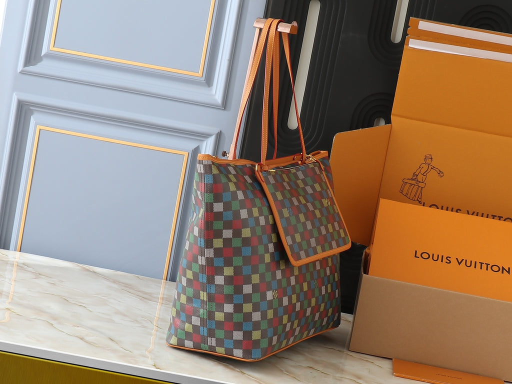 B1W15E31 Popular  leather bag