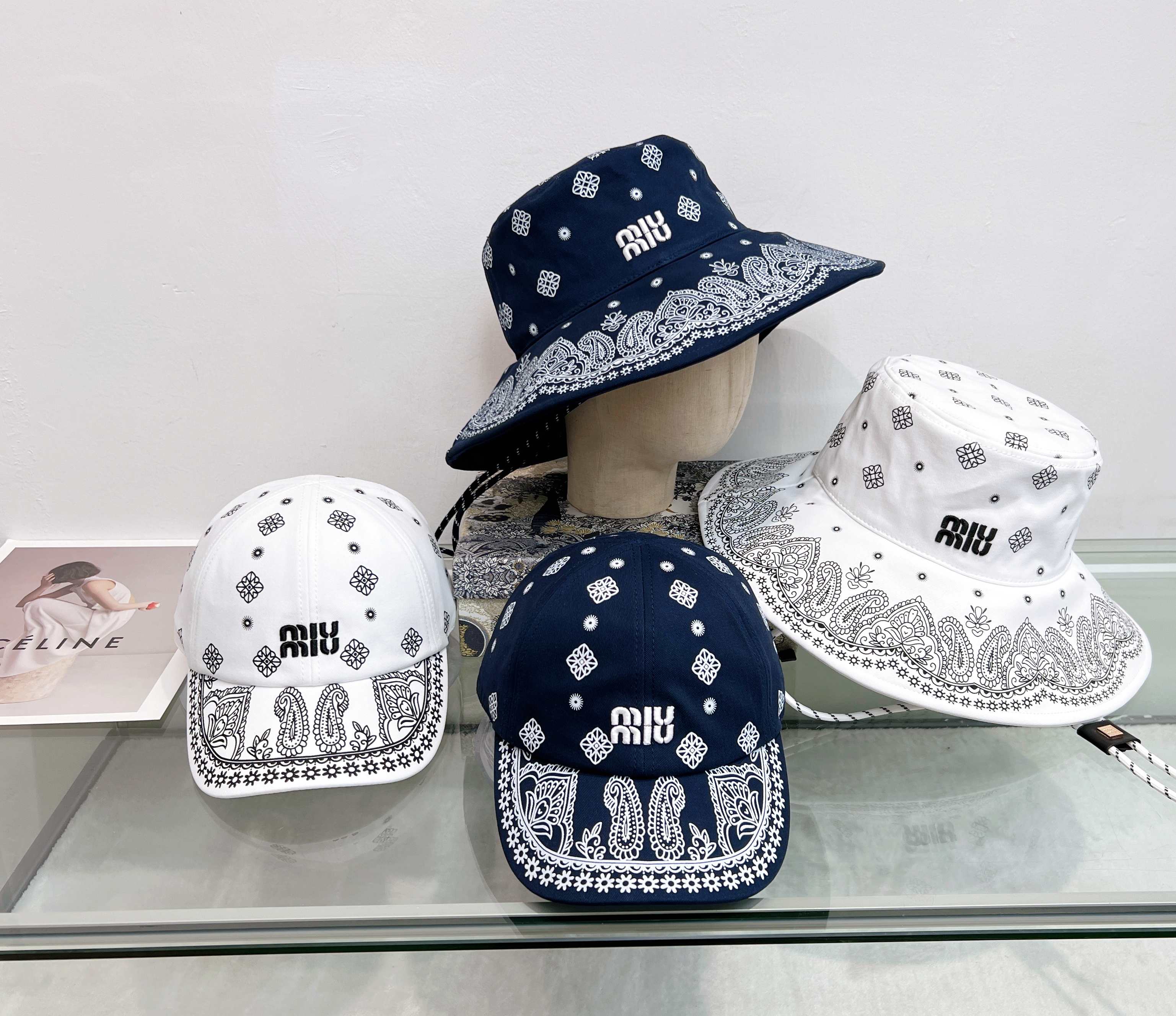 M1Q85A82 Popular hats