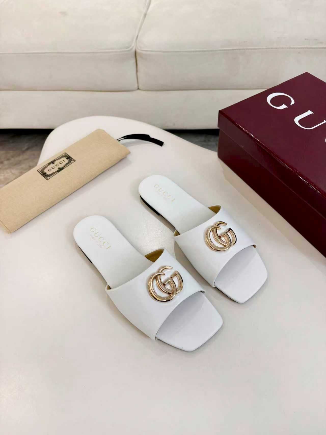 Z2P36B43 Popular high-quality leather Shoes