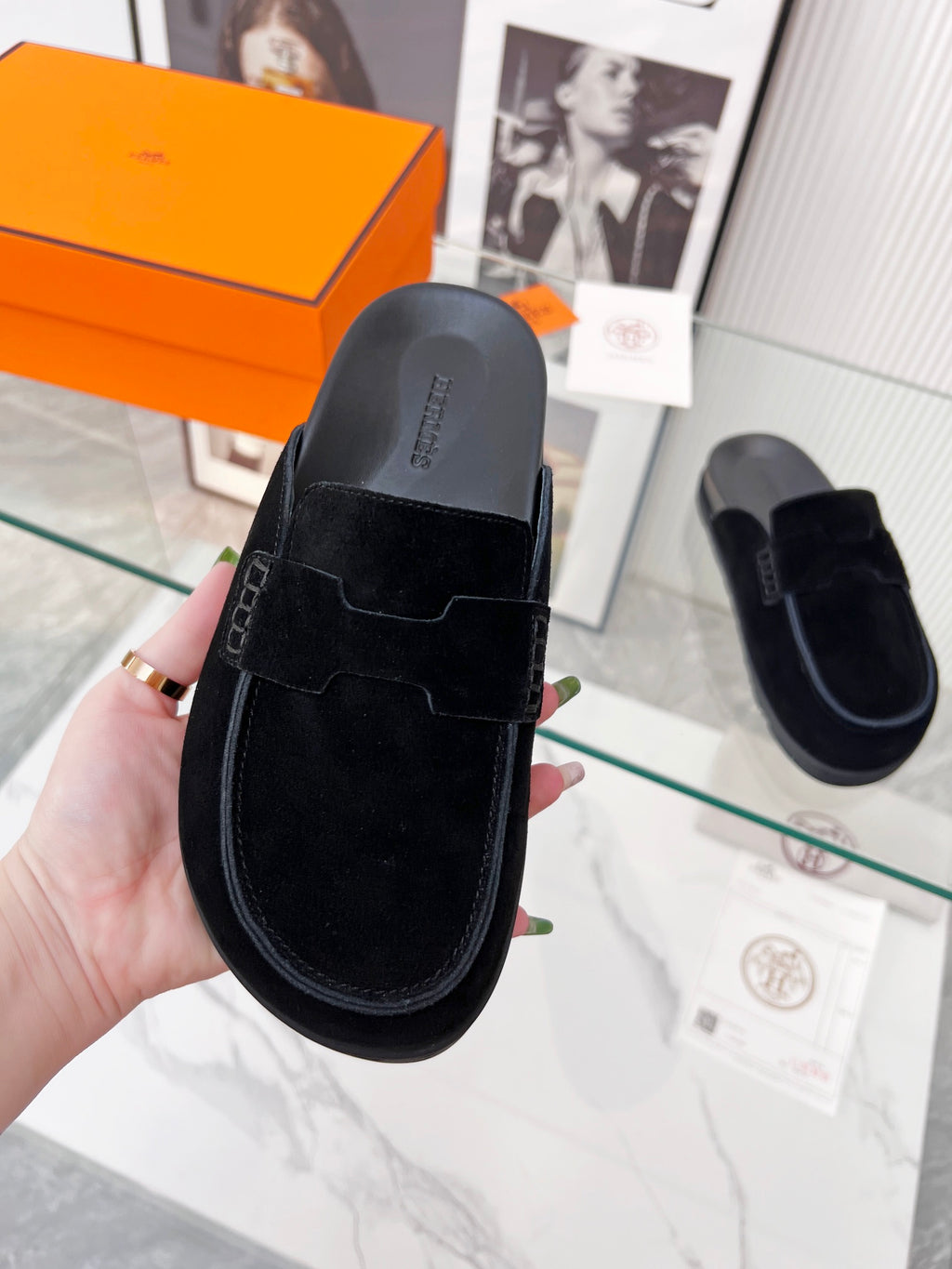 Z2P36H23 Popular high-quality leather Shoes