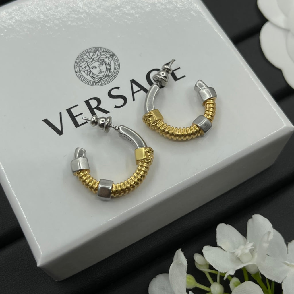 X1Z94V667E Popular  Earrings