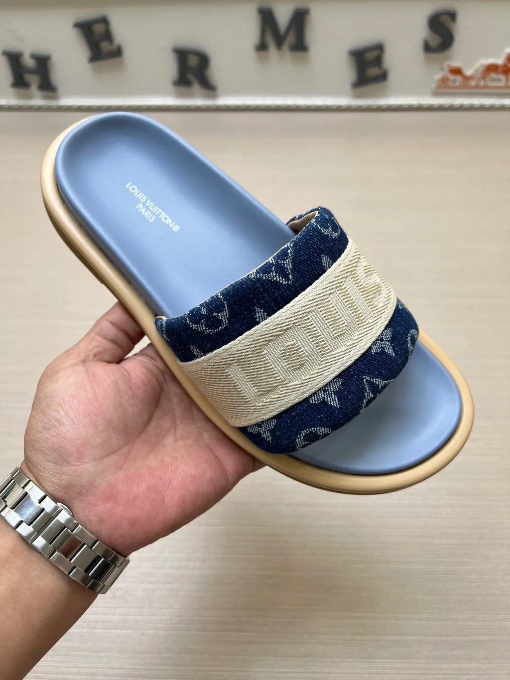 Z5Z35E301 Popular Slippers