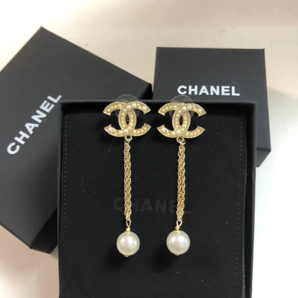X1Q95C15E Popular Earrings