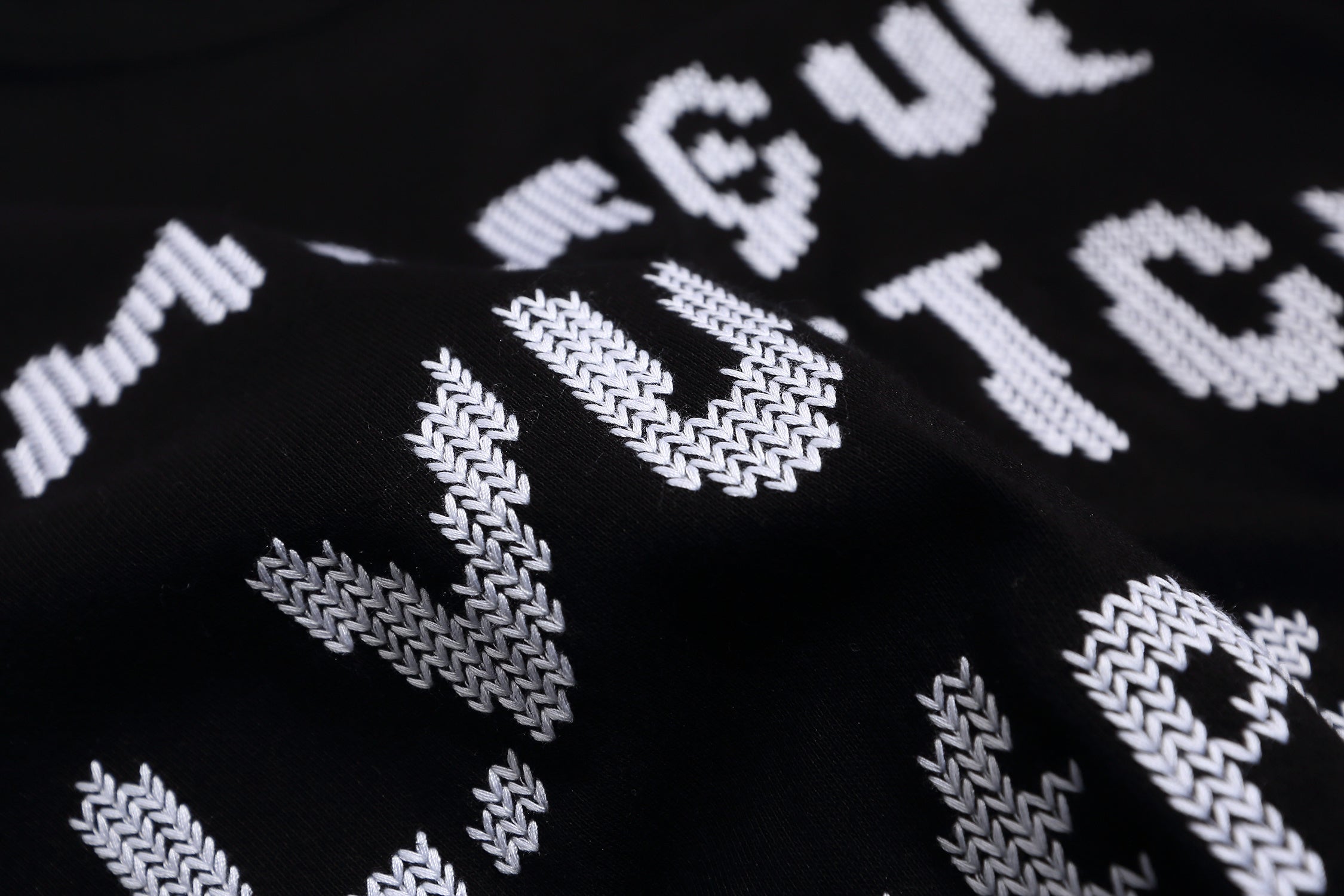 U1Z05E373 Popular Sweaters