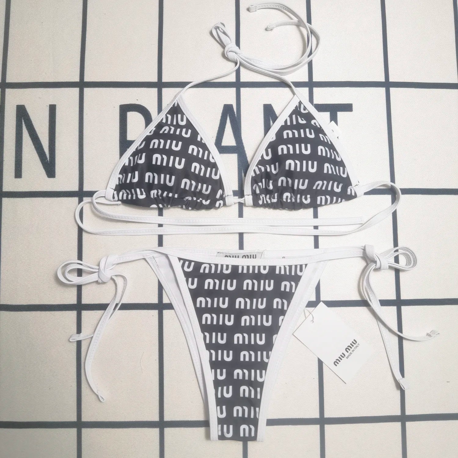 Y1R46A130 Popular Bikini swimsuit