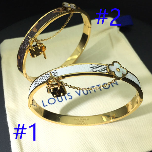 X1Q85E103K  Popular Bracelets