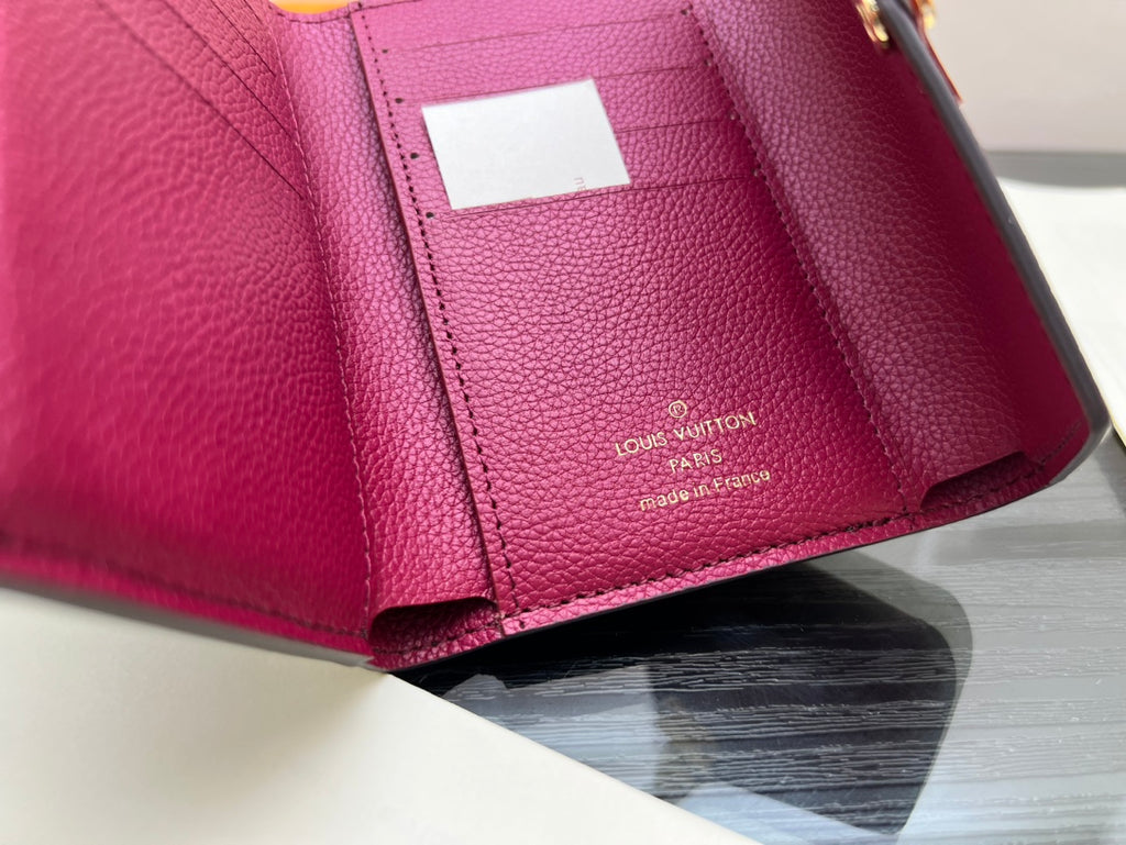 B1N55E43 Popular  leather wallets