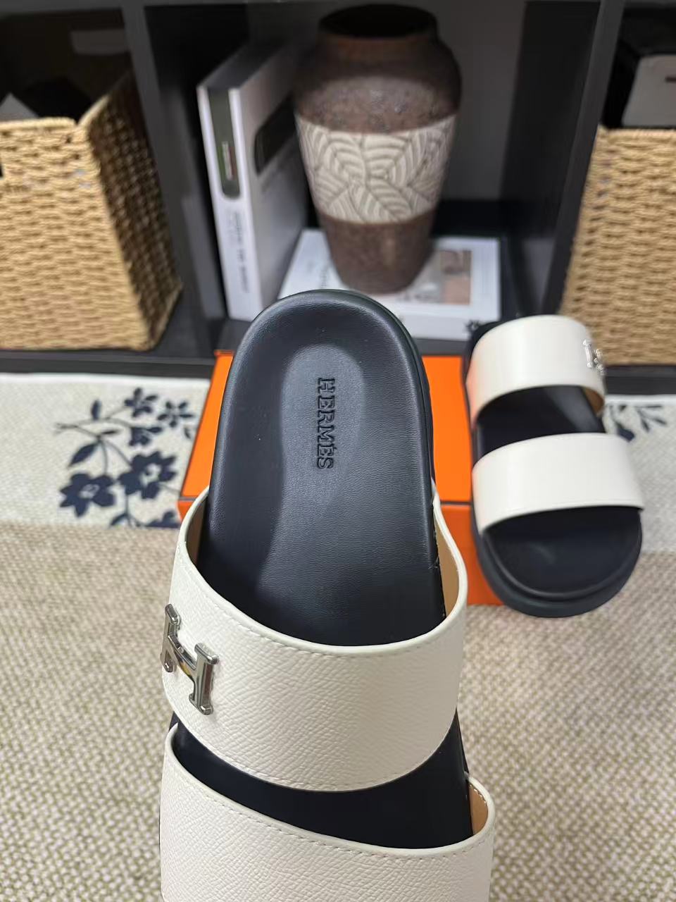 Z2P36H21 Popular high-quality leather Shoes