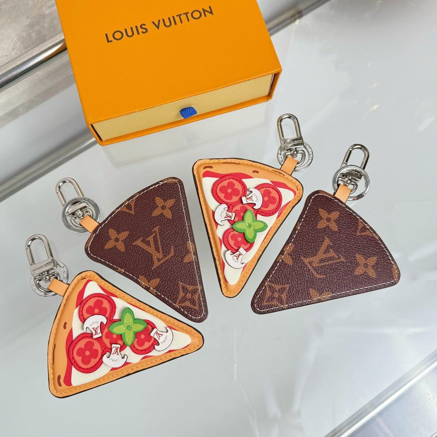 A1Q95E3 Popular bag 's charms accessories