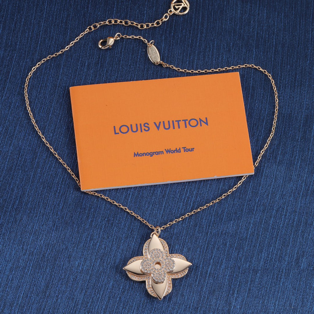X1Q85E333X Popular Necklaces