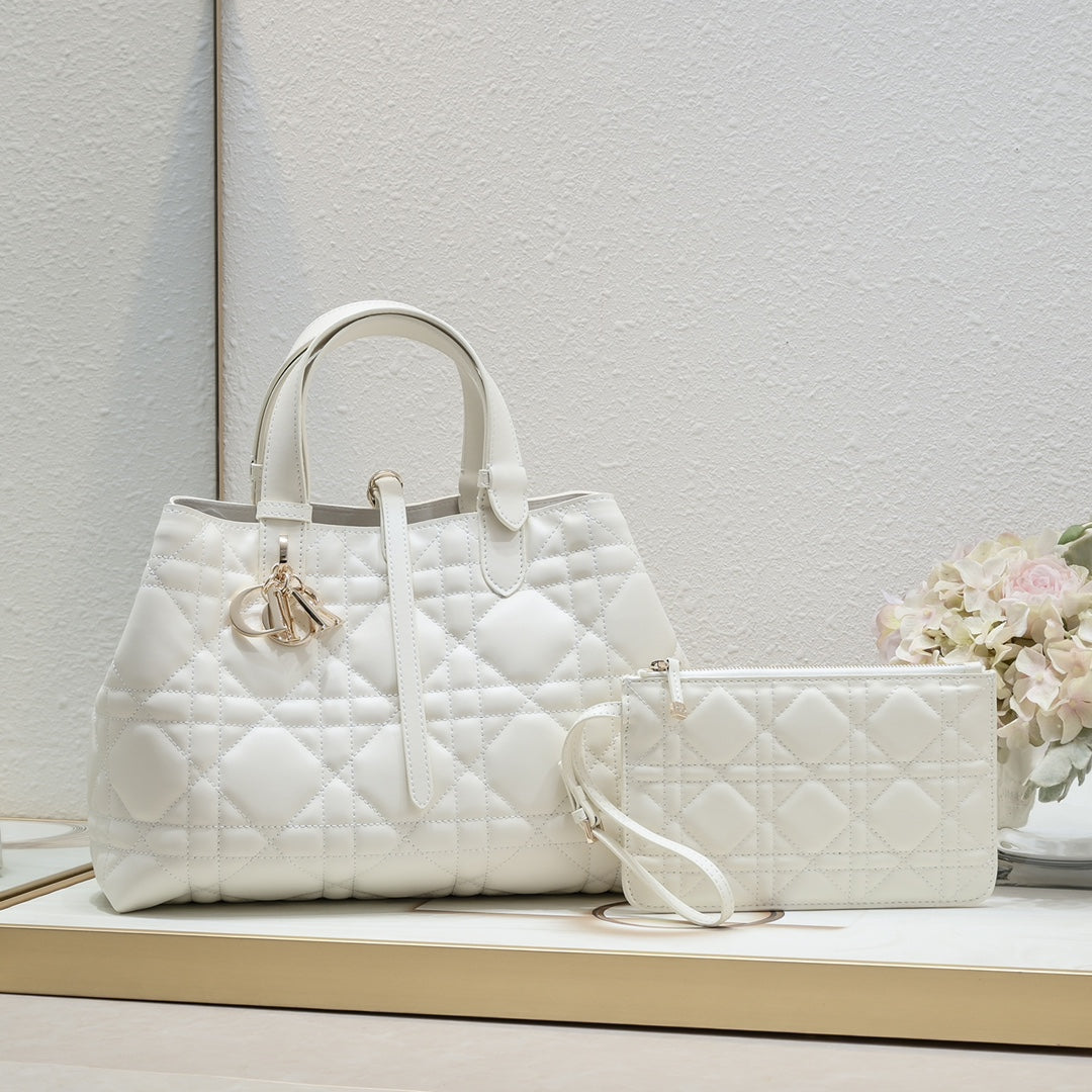 B1N66D2 Popular leather bag