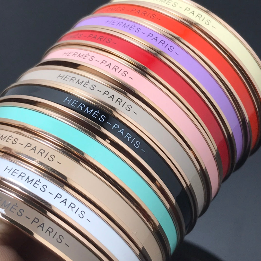 X1Q85H84K  Popular Bracelets