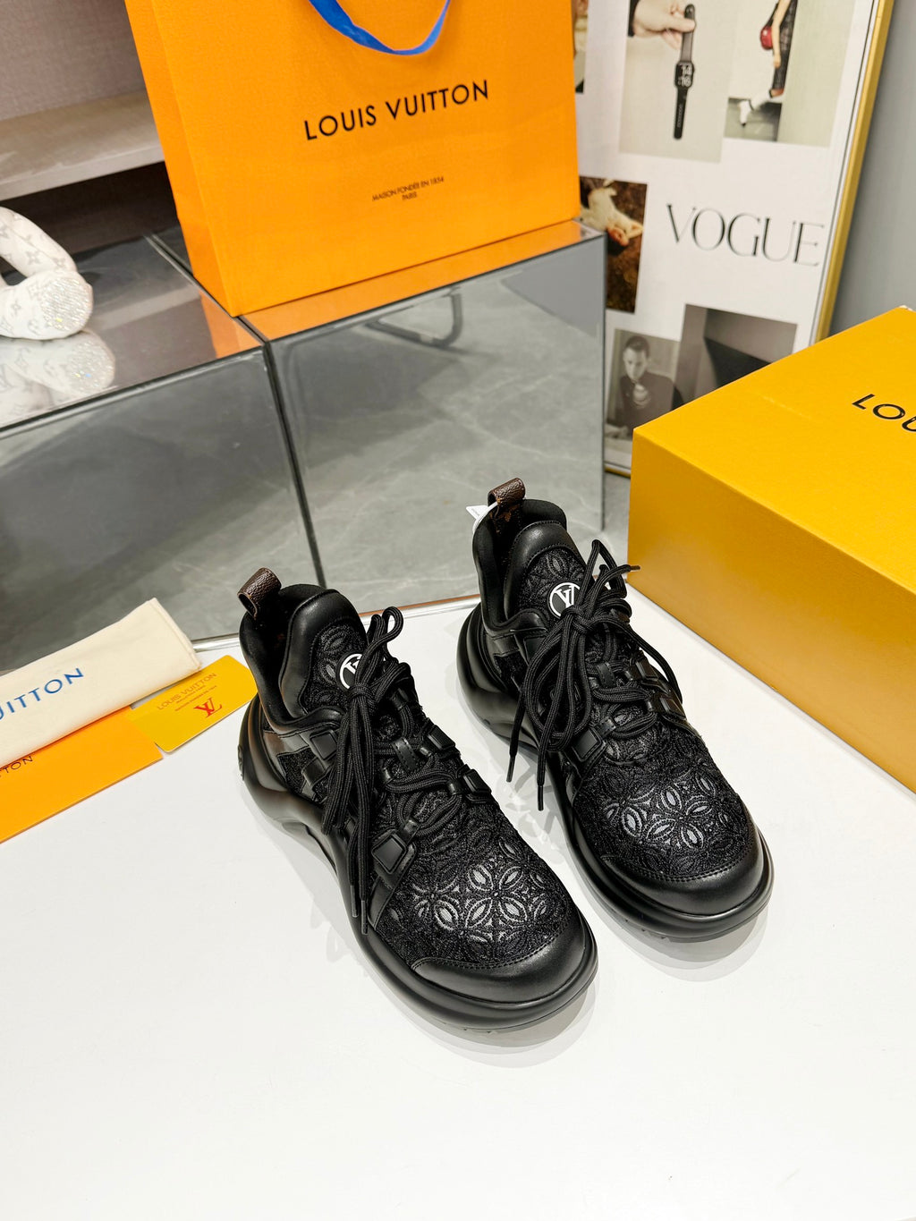 Z2Q95E178  Popular high-quality Shoes