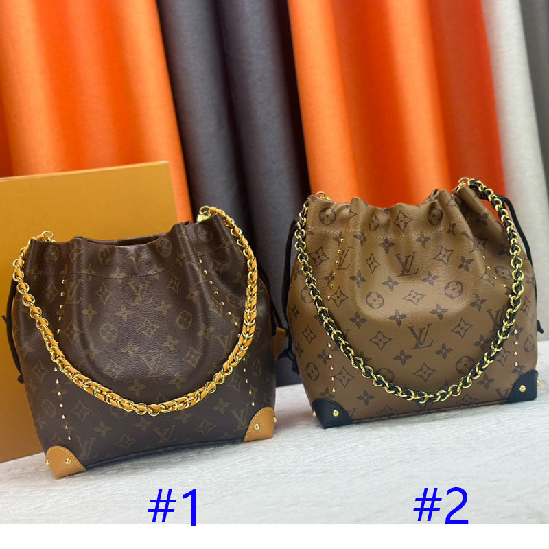B1X104E56  Popular  leather bag