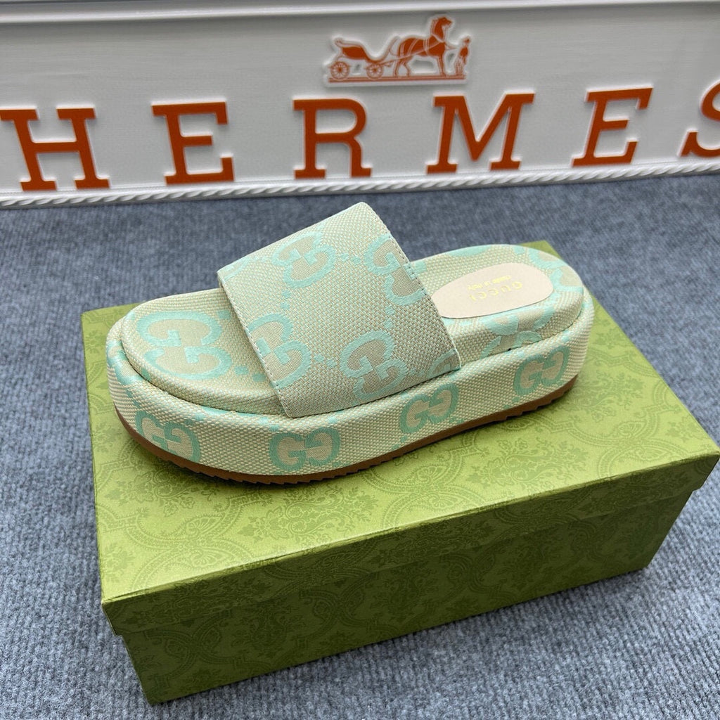 Z5ZB122 Popular slippers  Sole thickness 5.5cm