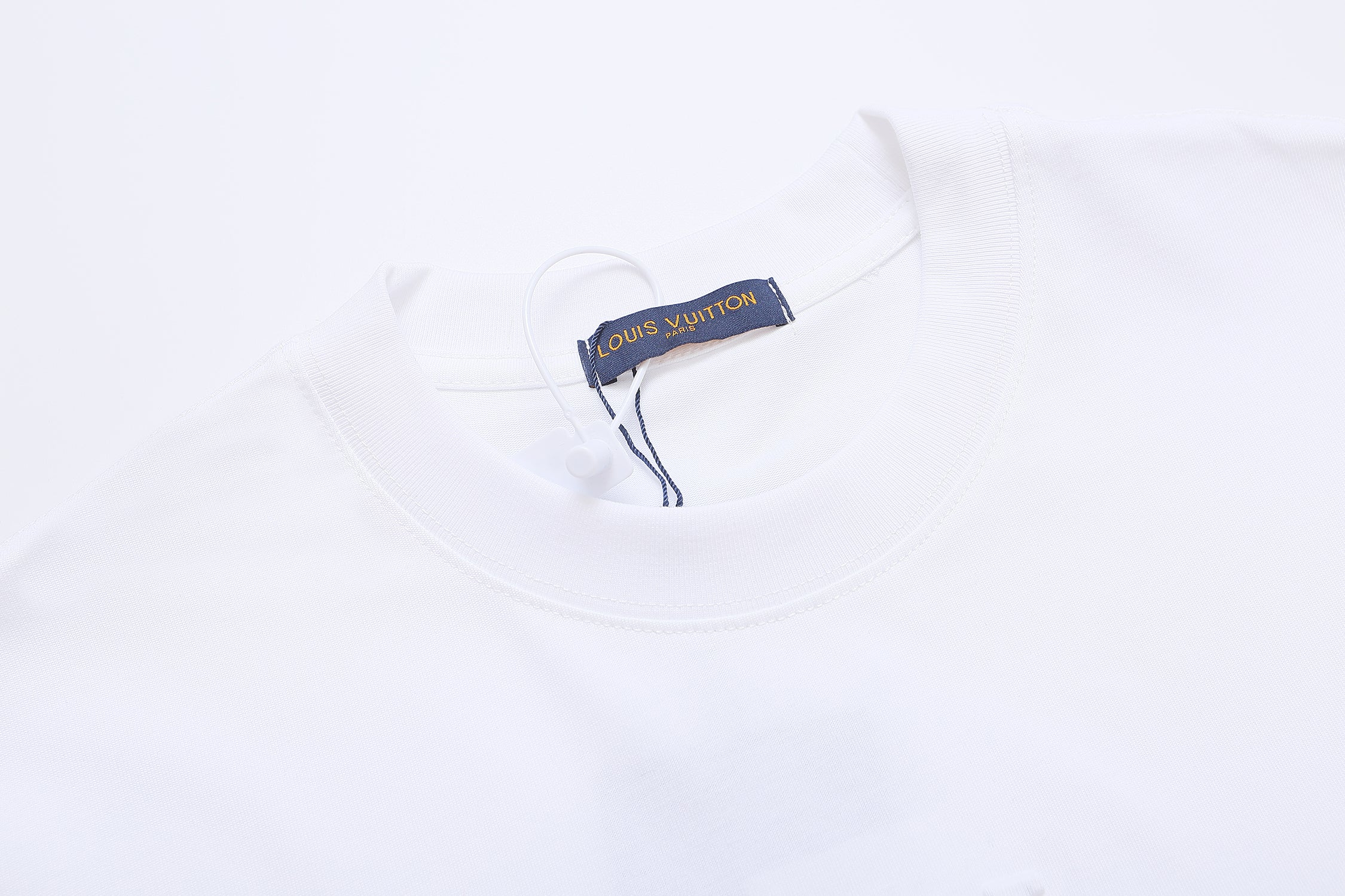 U1R45E193 Popular T-shirt