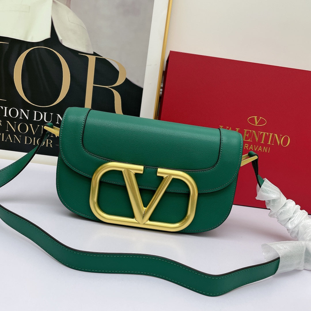 B5X111VL45 Popular  leather bag 