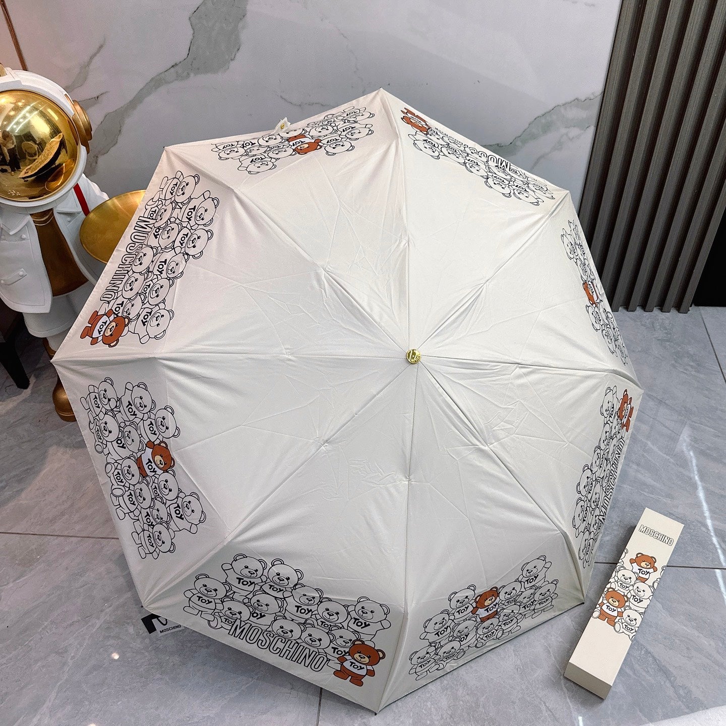 J1R85A64 Popular UV resistant umbrella