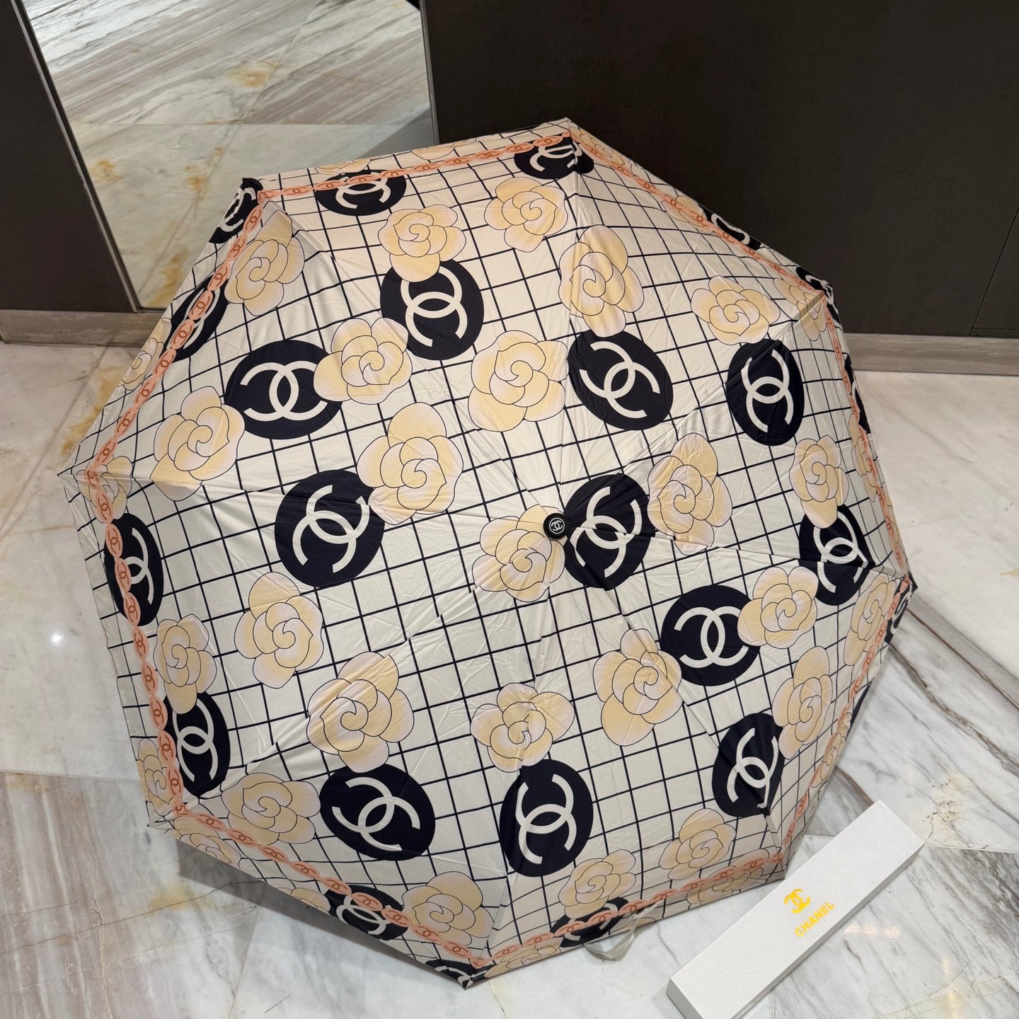 J1N46C13 Popular UV resistant umbrella