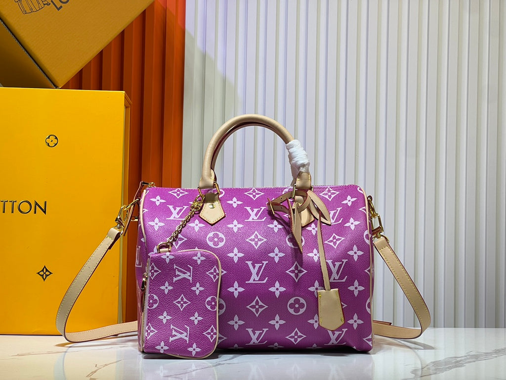 B1X55E16 Popular  leather bag