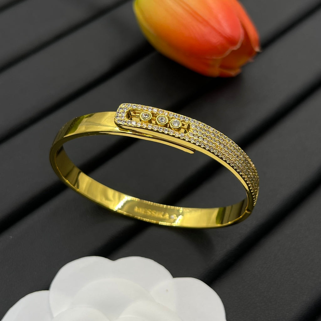 X1Z94A763K  Popular Bracelets