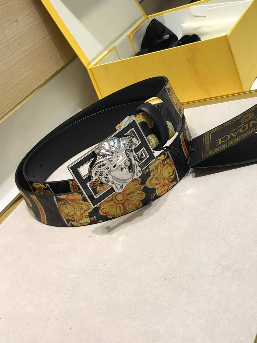 P1Q64V82 Popular High quality belt With full package