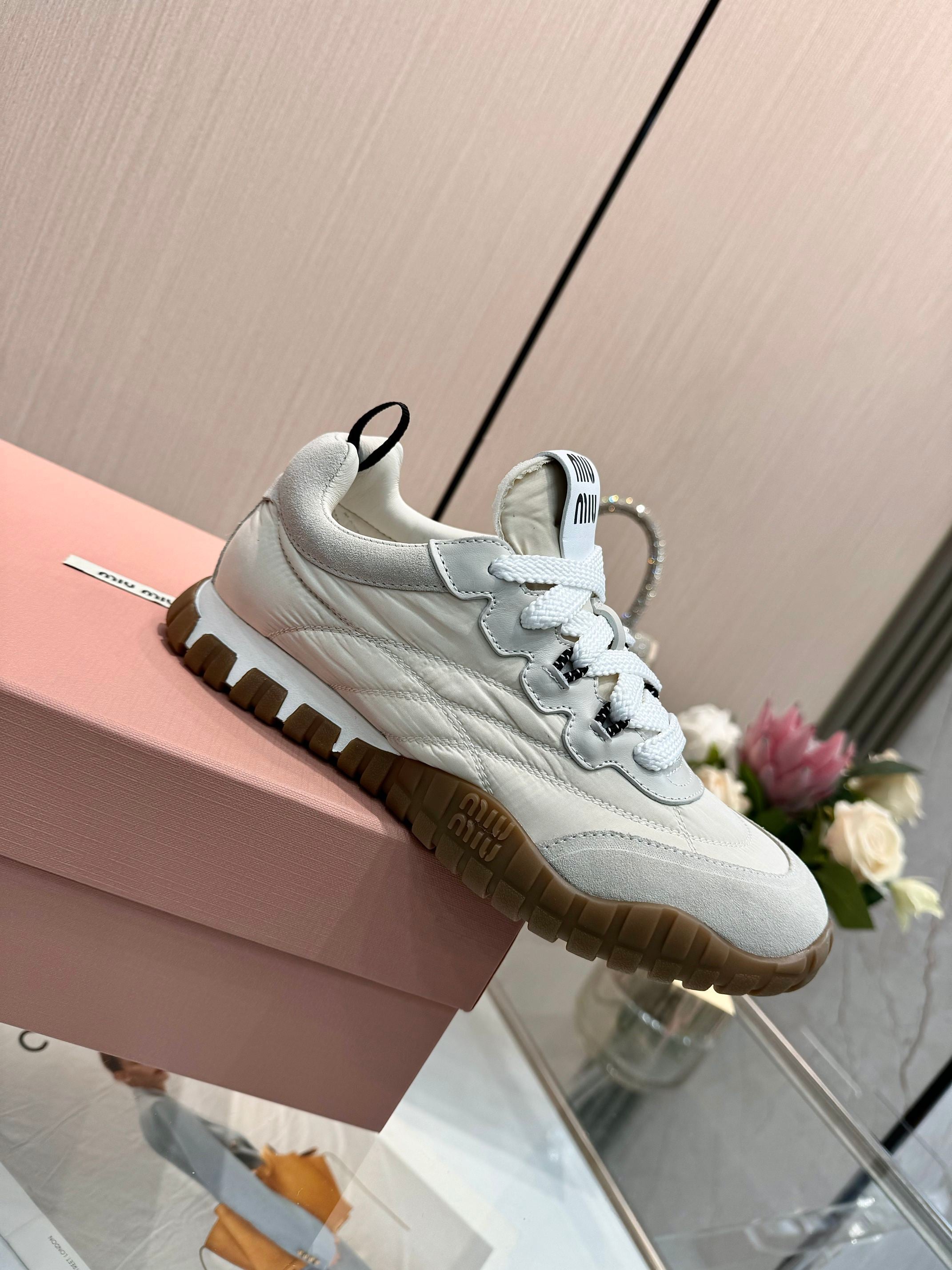 Z2Q95A18 Popular high-quality shoes