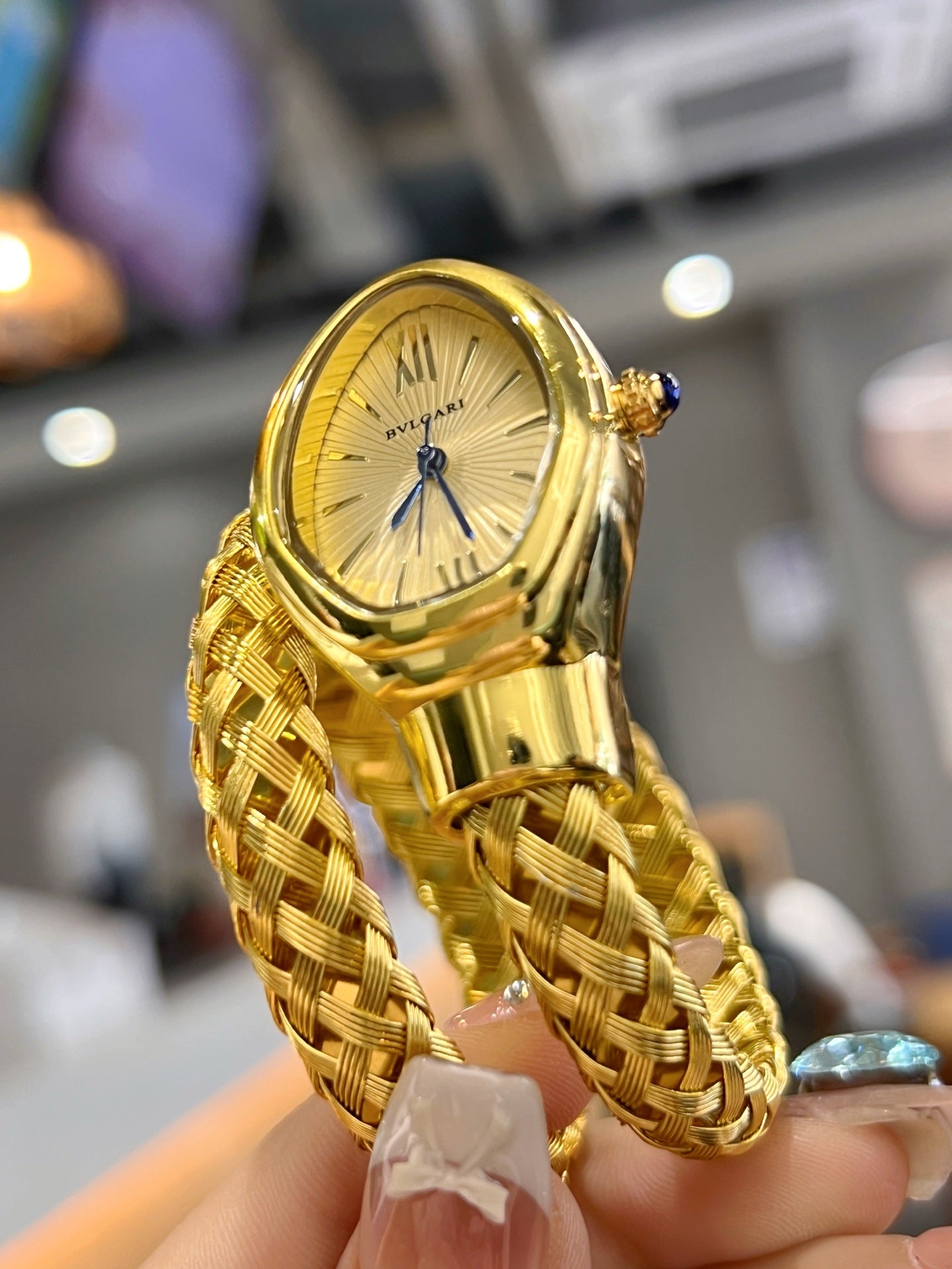 L1R46S132 Popular watches
