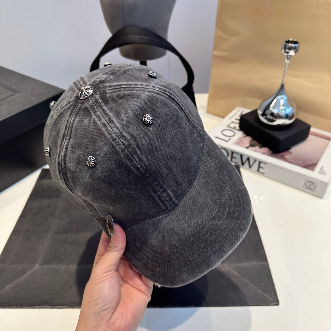 M1Q105A110 Popular hats