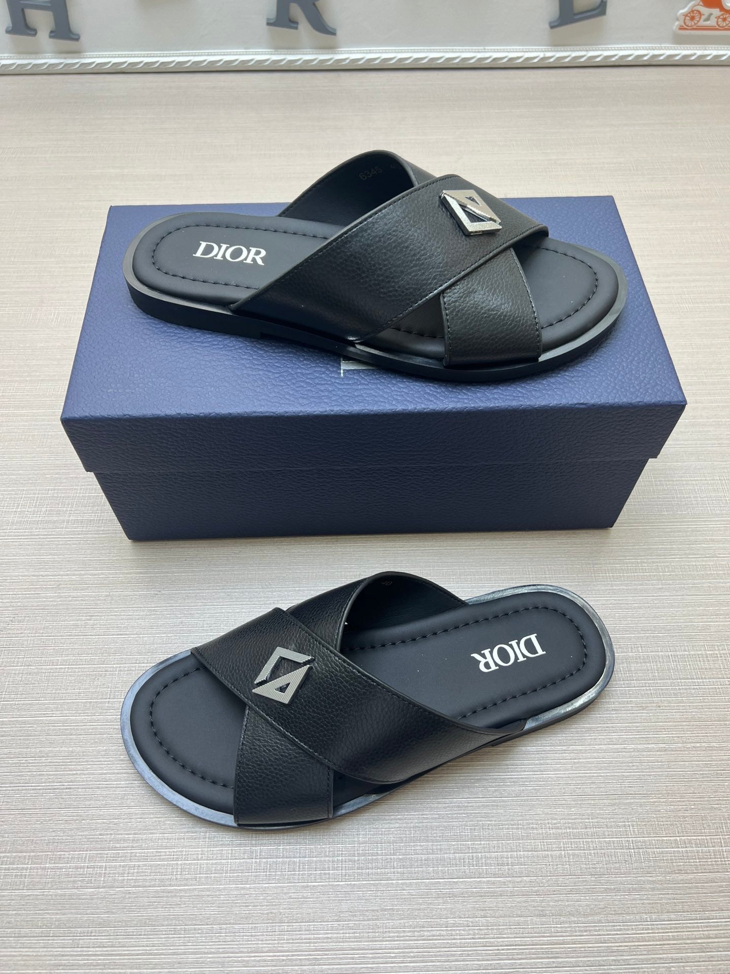 Z5ZD77 Popular  slippers