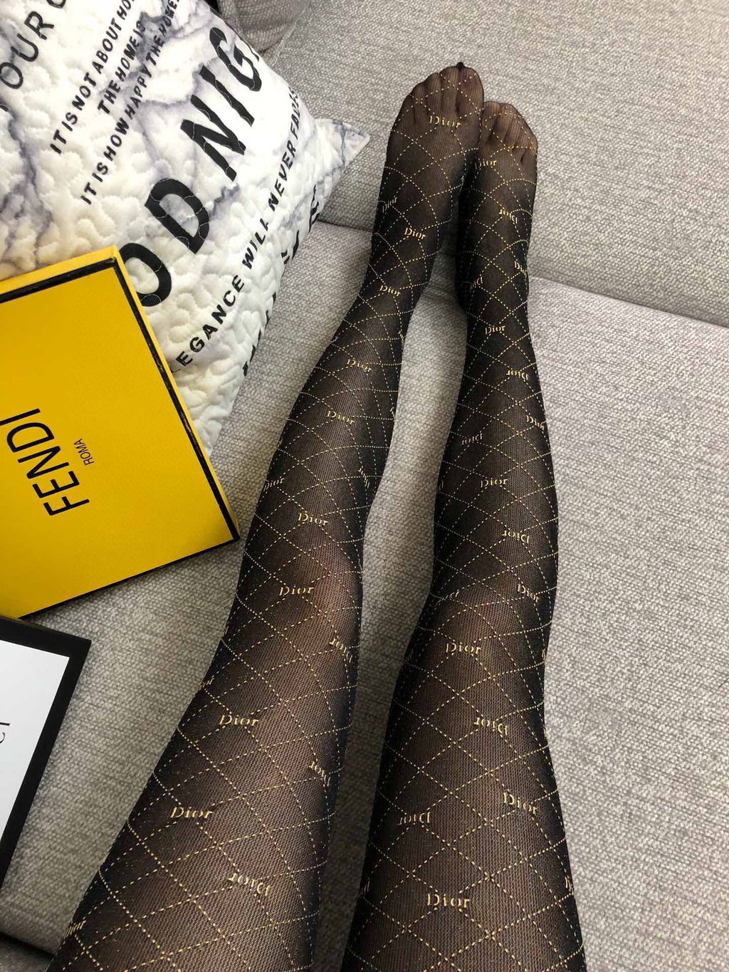S2X113D17  Popular pantyhose tights