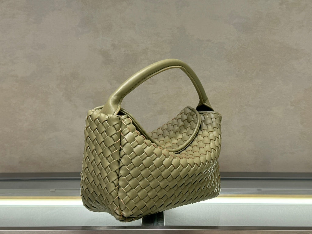 B1X104A83 Popular  leather bag