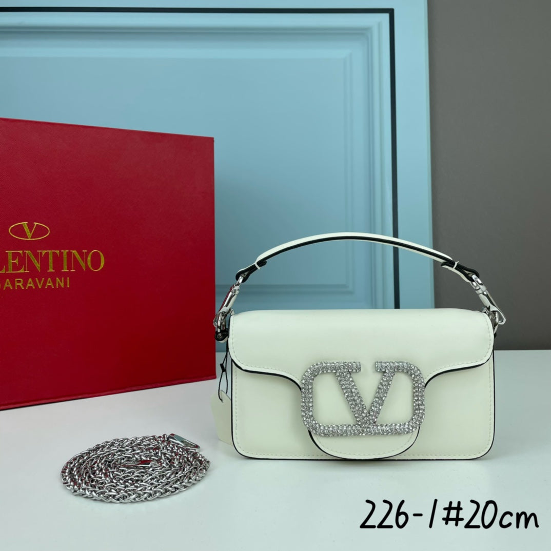 B1W35VL114 Popular  leather bag